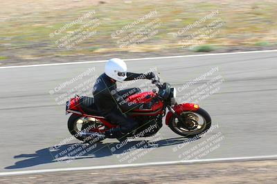 media/Feb-05-2023-Classic Track Day (Sun) [[c35aca4a42]]/Group 2/session 1 turn 9/